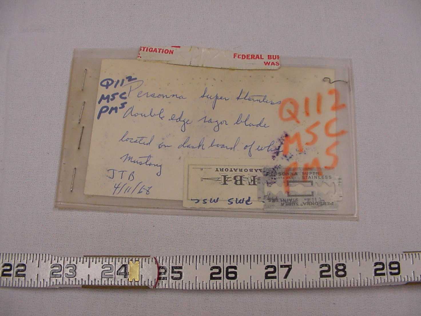 razor blade double edge.jpg